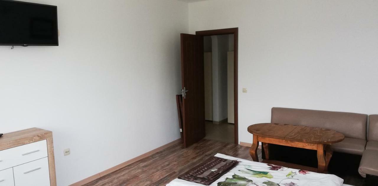 Eldosport Hotel Dospat Εξωτερικό φωτογραφία